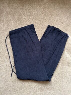 A&F Crinkle Wide Leg Pull On Pant